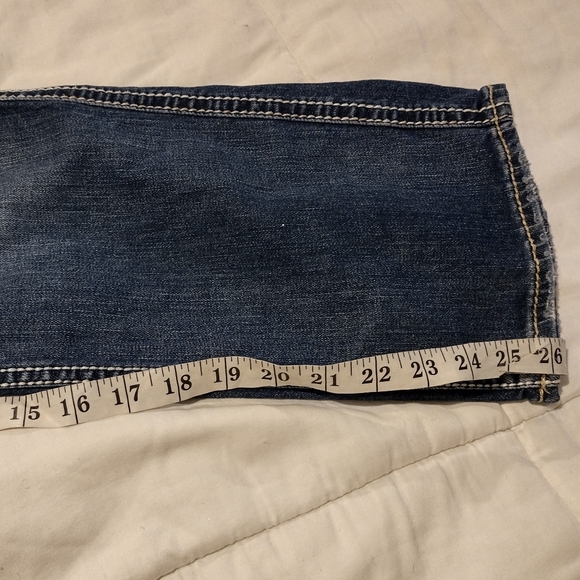 Silver Frances Capri Jeans. Size 30. - Picture 15 of 15